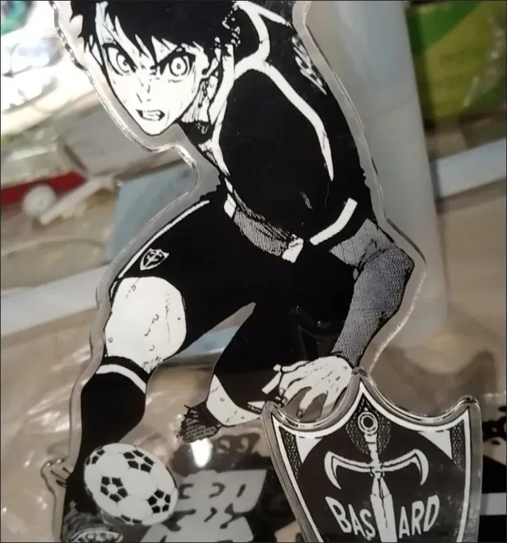 Isagi yoichi figuras de brinquedo acrílico suporte firefly anime modelo figura de ação ornamento crianças coleção bloqueio azul amigo presente