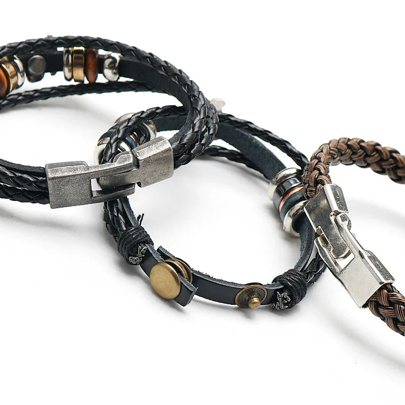 Pulseira De Couro Anime Naruto, attack on titan, one piece 1Pc