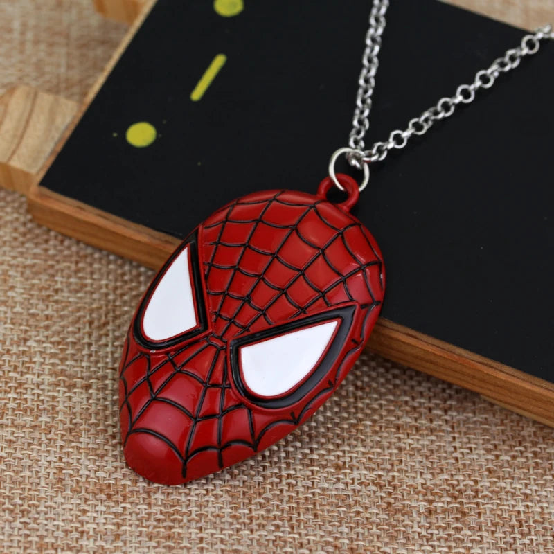Colar Spiderman/ homem Aranha Marvel