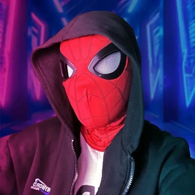 Máscara Homem-Aranha com Olhos em Movimento, 1:1