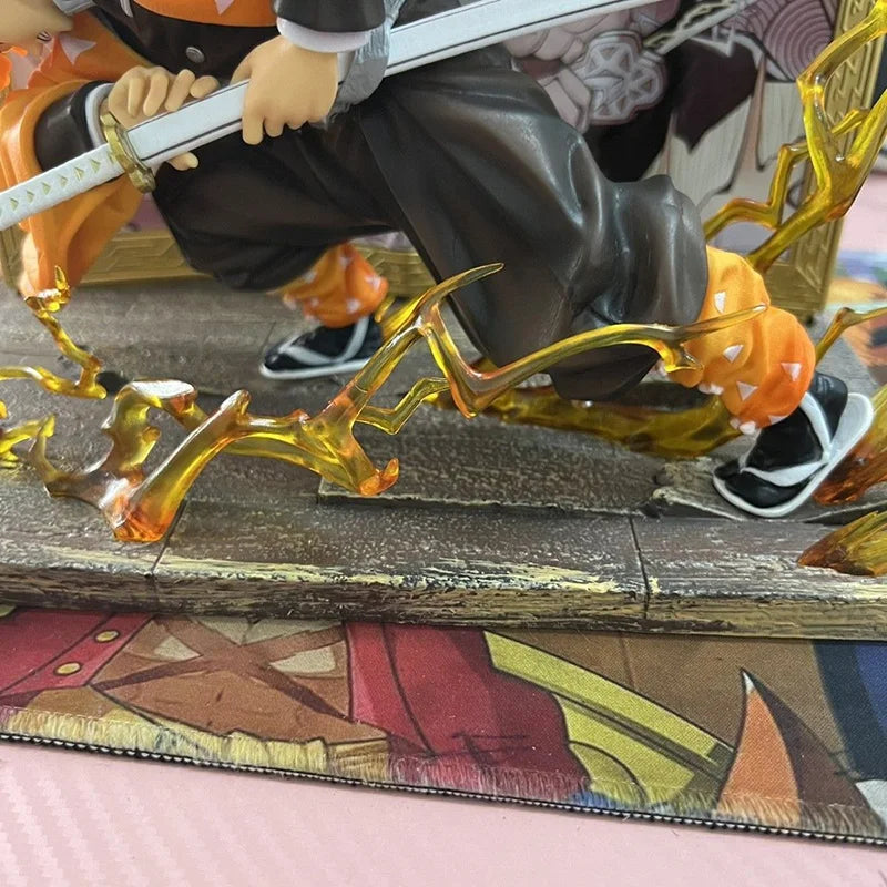 Action figure Agatsuma Zenitsu Anime Demon Slayer 24cm