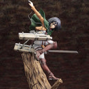 Action Figure Minas e Levi  Ackerman Anime Attack on Titan