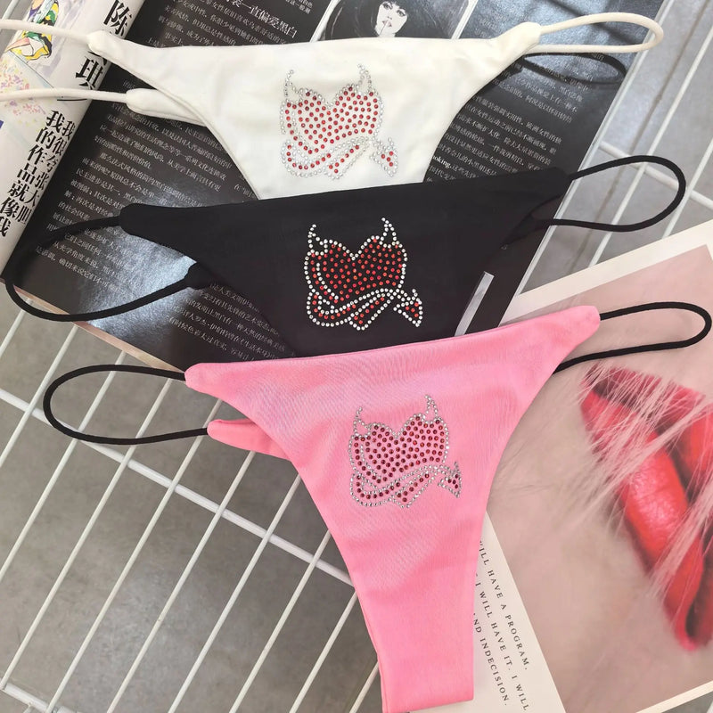 calcinha da hello kitty